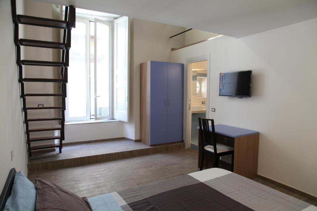 Home Salvator Rosa 78 Naples Extérieur photo
