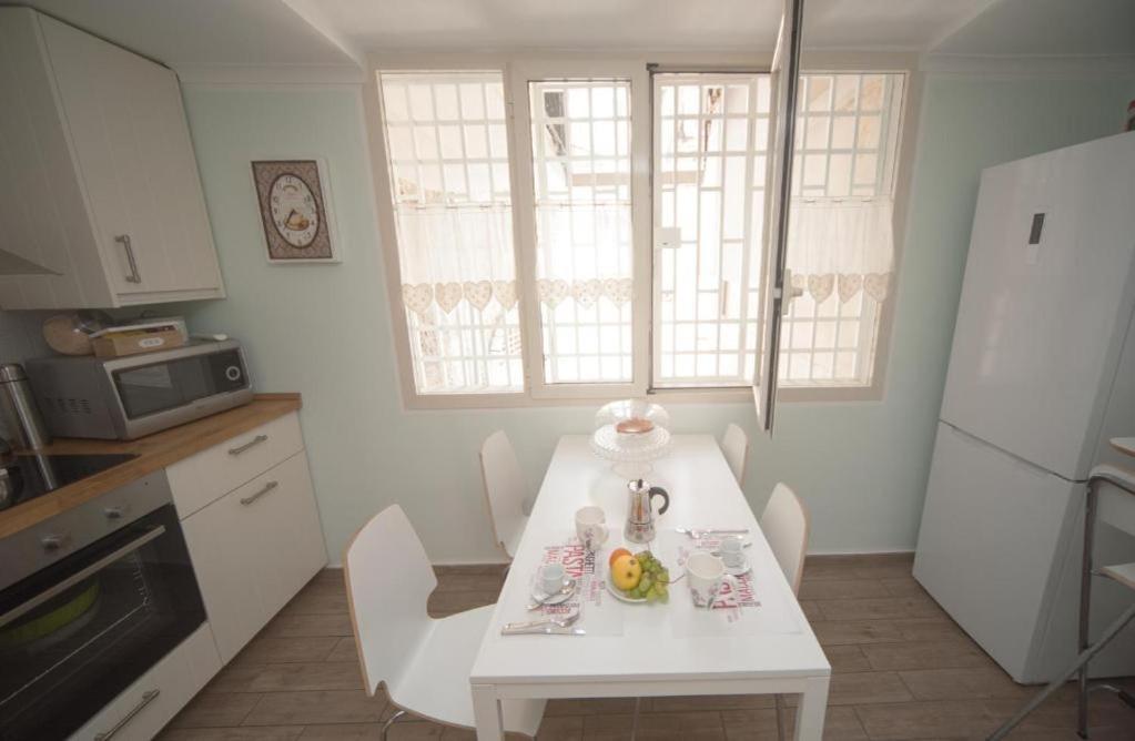 Home Salvator Rosa 78 Naples Extérieur photo